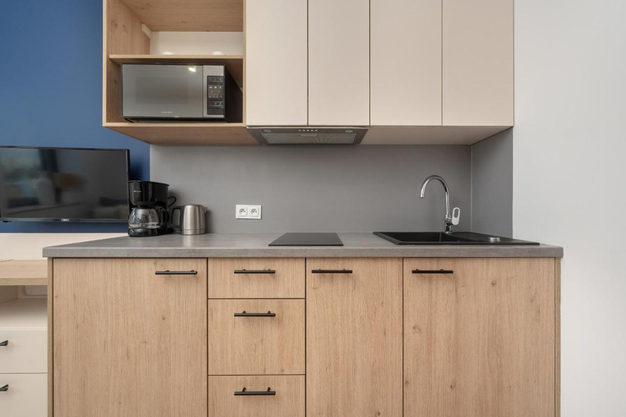 Trendy Studios With Home Office Near Wroclaw Main Station By Noclegi Renters エクステリア 写真